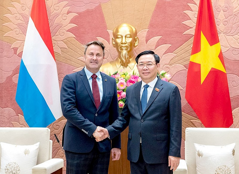 Chủ tịch Quốc hội Vương Đình Huệ hội kiến Thủ tướng Luxembourg Xavier Bettel