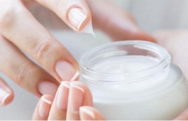 thu hoi lo my pham hada labo perfect white cleanser tuyp 80g khong dat chat luong