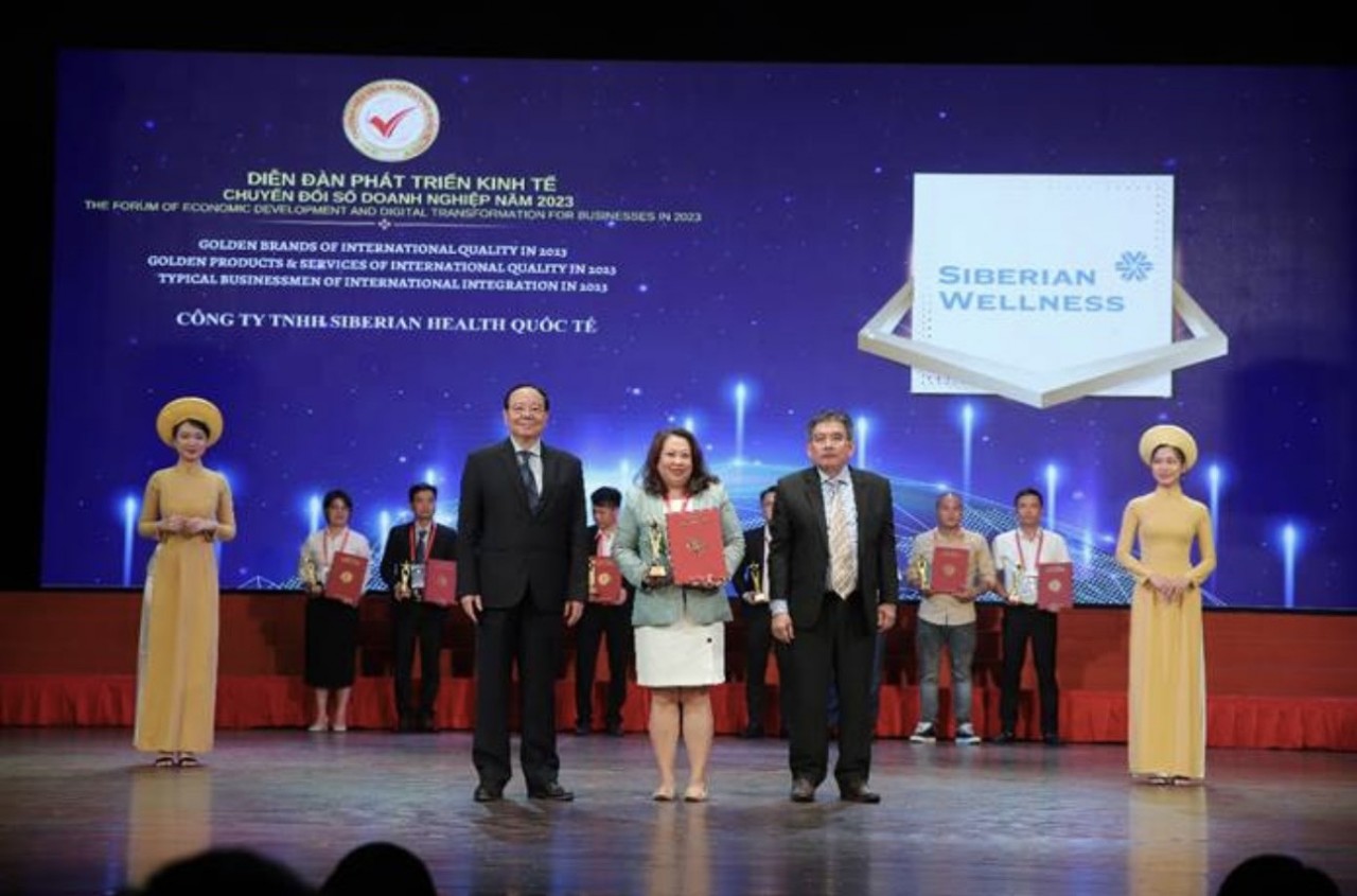 Siberian Wellness vinh dự nhận giải thưởng Top 10 Thương hiệu Vàng Chất lượng Quốc tế 2023