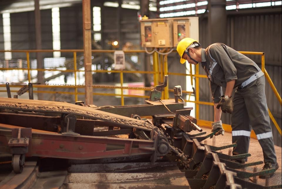 Ngày 12/5: Giá sắt thép xây dựng tiếp tục duy trì đà giảm trên sàn giao dịch
