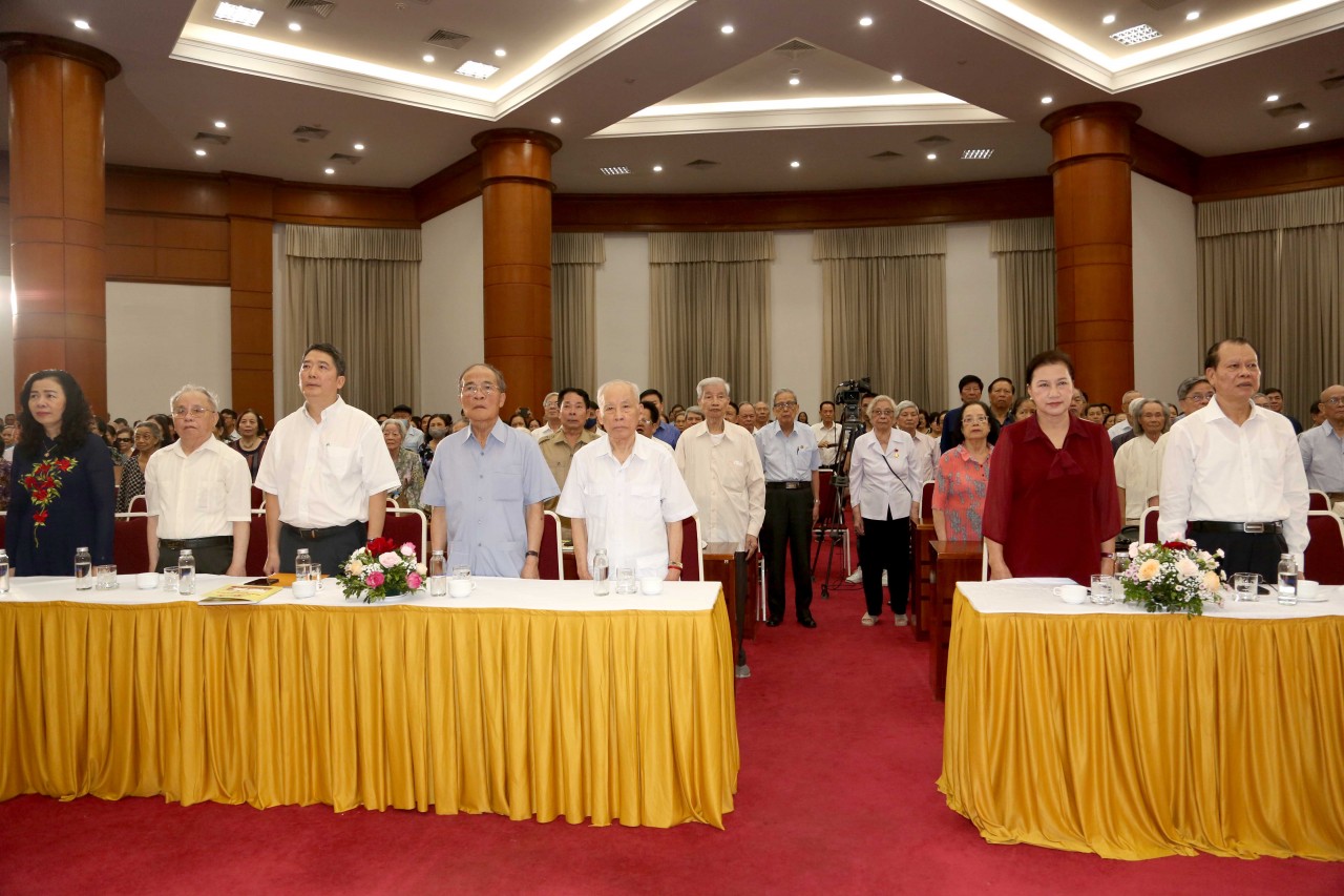 Gặp mặt và kỷ niệm 30 năm thành lập Ban liên lạc Hưu trí Bộ Tài chính Gặp mặt và kỷ niệm 30 năm thành lập Ban liên lạc Hưu trí Bộ Tài chính