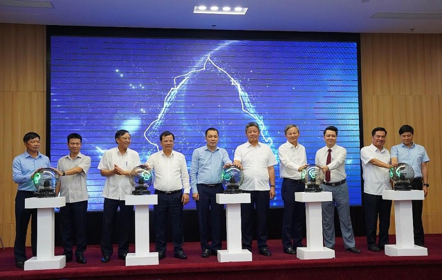 Bộ Công thương kêu gọi tiết kiệm điện do nhu cầu tiêu thụ tăng đột biến