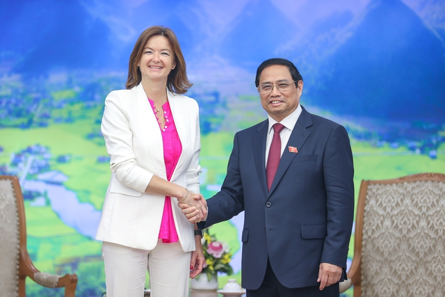 Thủ tướng Phạm Minh Chính tiếp Phó Thủ tướng, Bộ trưởng Ngoại giao Slovenia - Ảnh 1.