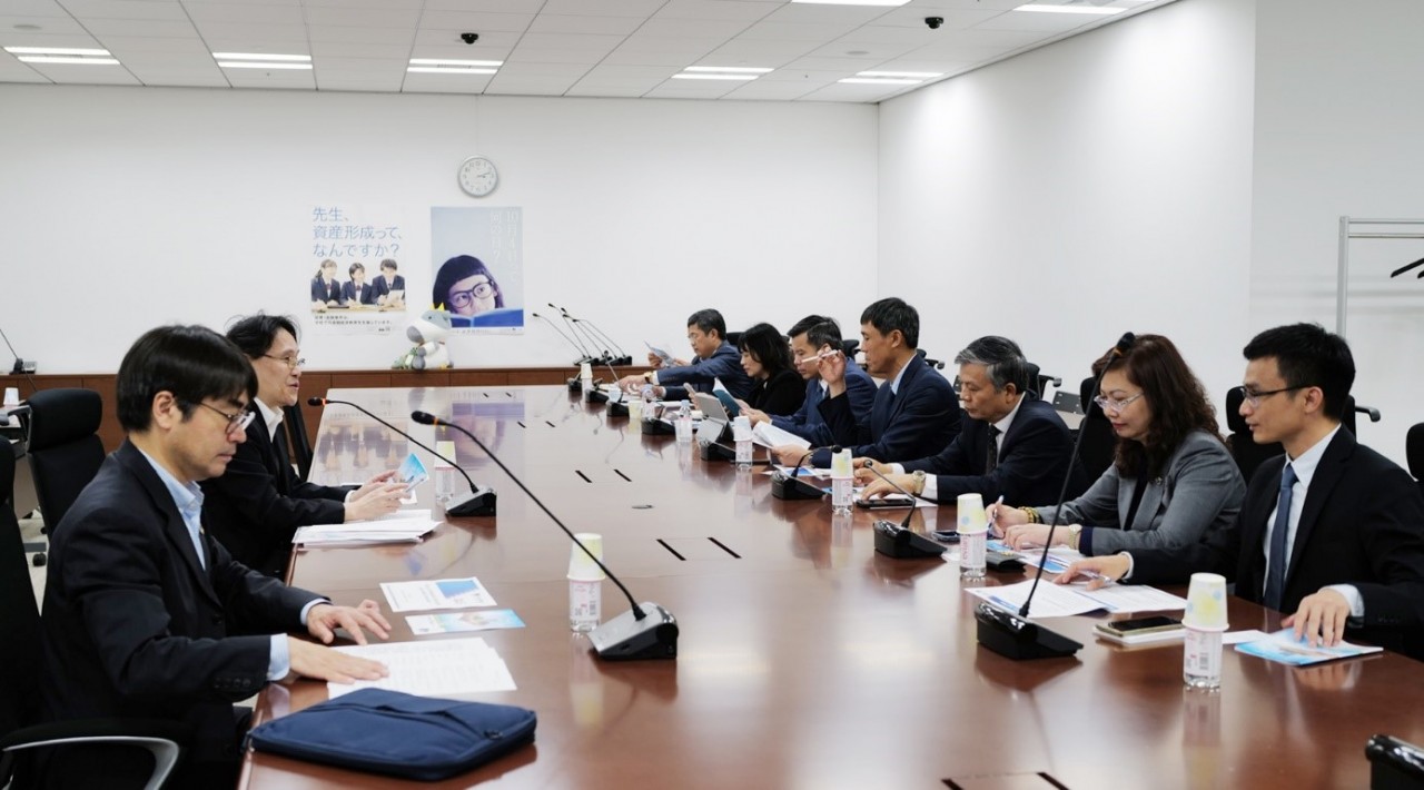 Ủy ban Chứng khoán Nhà nước và Cơ quan Các dịch vụ Tài chính Nhật Bản chia sẻ kinh nghiệm về quản lý, giám sát thị trường chứng khoán