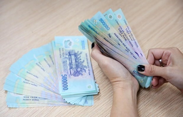 Reference exchange rate up 1 VND at week’s beginning