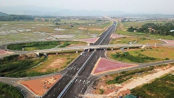 Ten transport projects to be launched in second quarter
