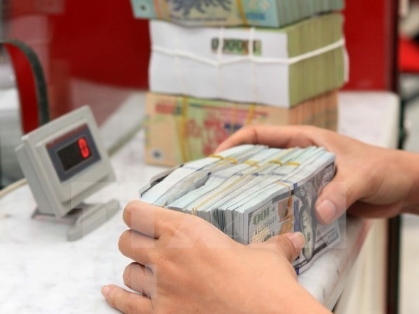 Reference exchange rate up 15 VND on June 1