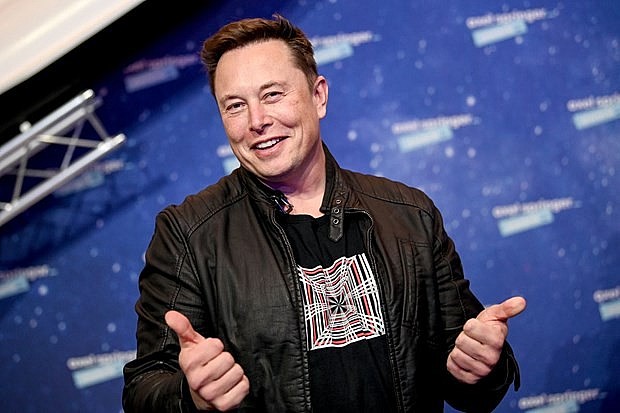 Tỷ phú Elon Musk giành lại ngôi vị giàu nhất thế giới