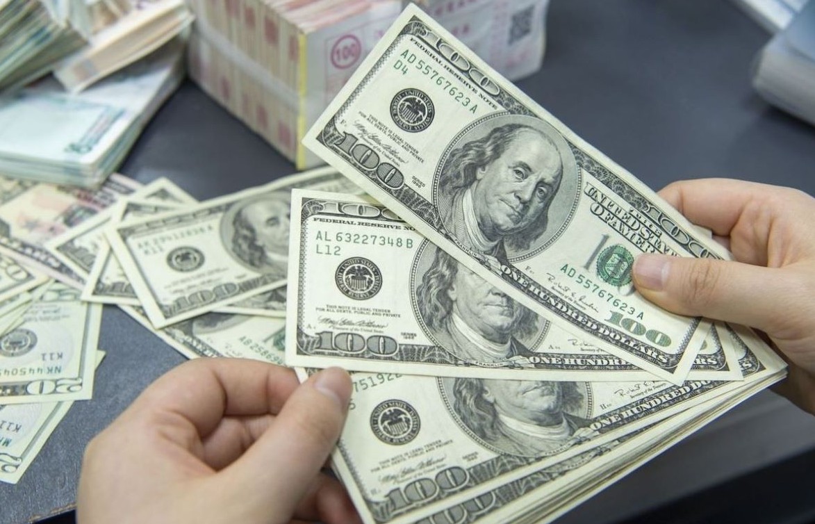 Tỷ giá hôm nay (5/6): USD trung tâm giảm sâu phiên đầu tuần