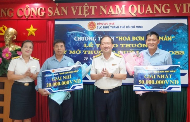 TP. Hồ Chí Minh: Trao giải hóa đơn may mắn quý I/2023