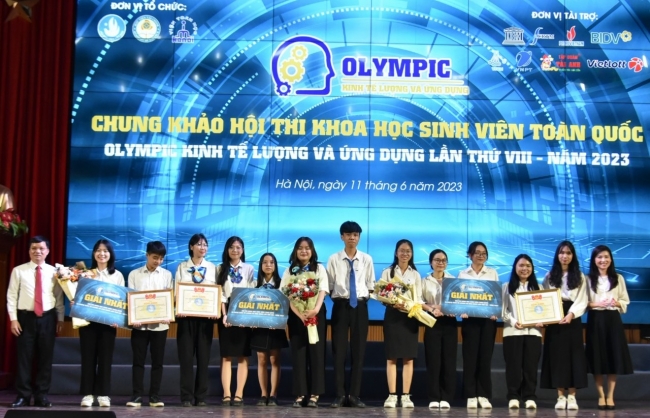 Có 6 đề tài xuất sắc đạt giải Nhất “Olympic Kinh tế lượng và ứng dụng” năm 2023