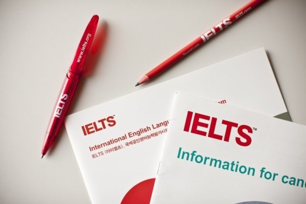 Cán bộ lãnh đạo bồi dưỡng thi IELTS được hỗ trợ tối đa 65 triệu đồng/khóa