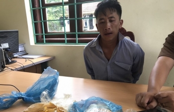 Hải quan Điện Biên phối hợp bắt giữ đối tượng vận chuyển 12.000 viên ma tuý tổng hợp