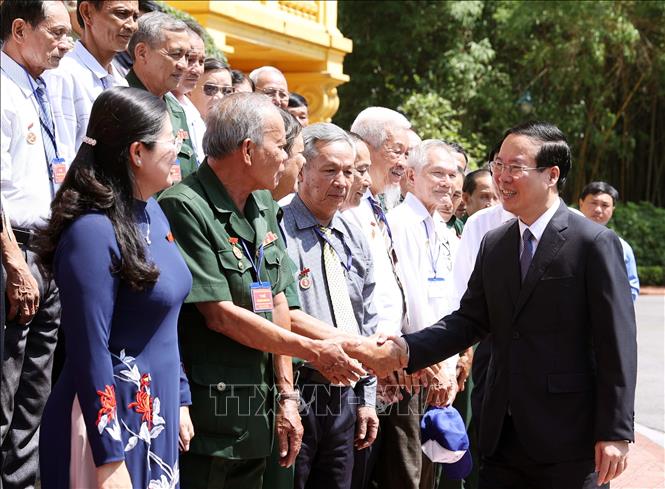 Chủ tịch nước ký quyết định tặng quà cho người có công nhân kỷ niệm 76 năm Ngày Thương binh