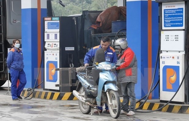 Petrol prices kept unchanged, oil prices up in latest adjustment