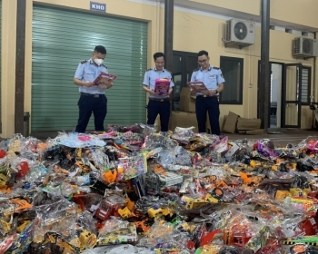 Không nên mua đồ chơi bạo lực, có hại bán tràn lan trên mạng xã hội