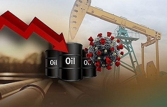 ngay 296 gia xang dau bien dong nhe sau khi bat tang vao phien truoc gas tang nhe