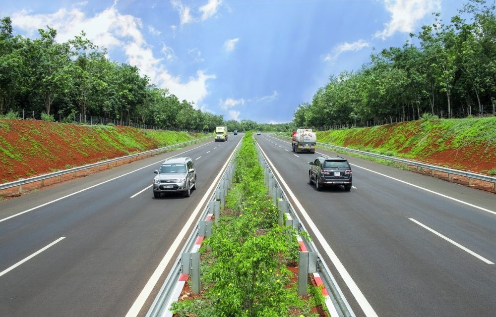 Điều chỉnh mức giá sử dụng dịch vụ các tuyến đường cao tốc do VEC quản lý khai thác