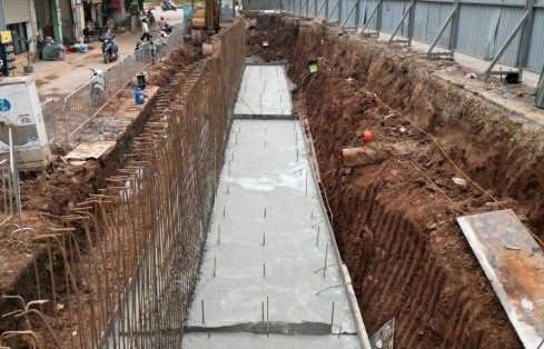 Hà Nội yêu cầu xử lý trách nhiệm việc chậm tiến độ thi công đê Hữu Hồng