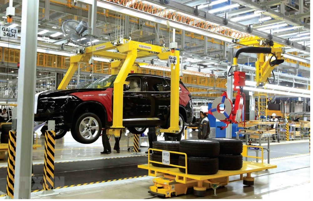 Gia hạn nộp thuế tiêu thụ đặc biệt hỗ trợ ngành sản xuất ô tô phục hồi