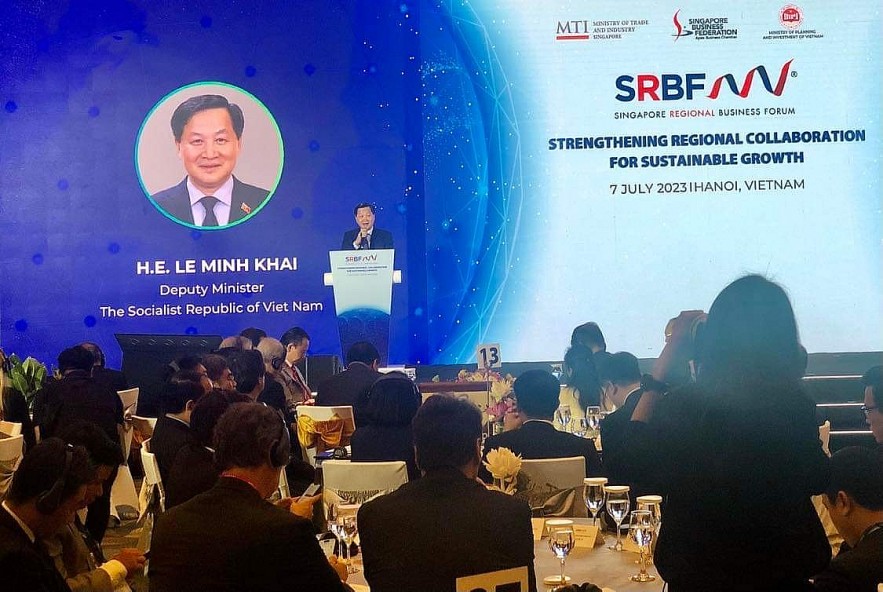 Việt Nam - Singapore ký kết 12 biên bản hợp tác thương mại, giáo dục và tài chính