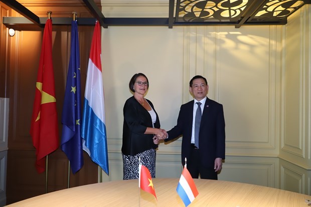 Vietnam seeks stronger green finance ties with Luxembourg