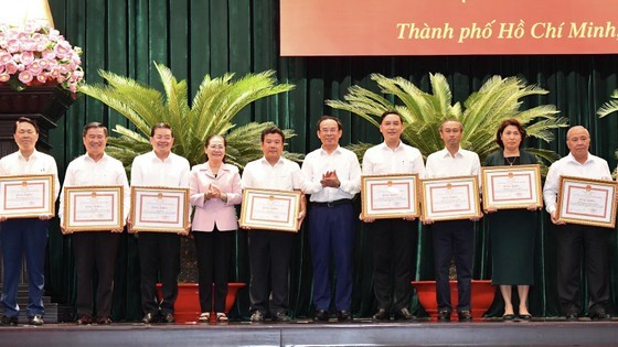 TP. Hồ Chí Minh phải hành động nhanh nhất để đưa nghị quyết vào cuộc sống sớm nhất có thể