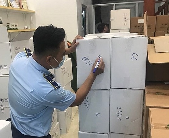 Hà Nội: Công ty Thiên Kim Group bị điều tra kinh doanh thực phẩm chứa chất cấm