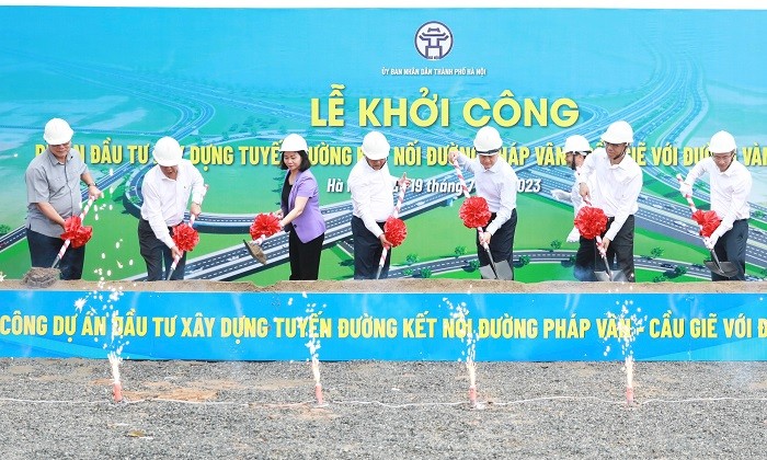 Hà Nội: Khởi công tuyến kết nối đường Pháp Vân