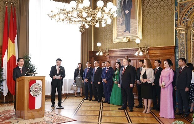 Chủ tịch nước đề nghị Vienna khuyến khích doanh nghiệp đầu tư tại Việt Nam