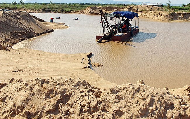 Long An: Nhiều công trình trọng điểm thiếu nguồn cát san lấp