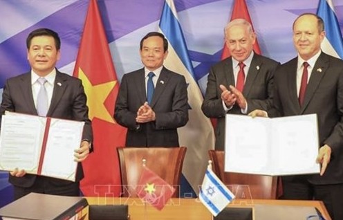Vietnam, Israel sign free trade agreement