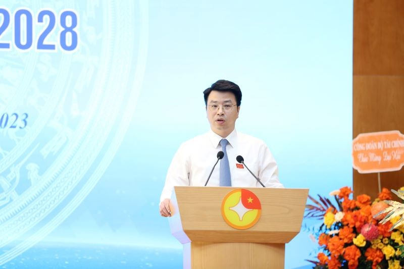 Công đoàn Kho bạc Nhà nước trung ương đồng hành cùng các công đoàn viên cả trong công việc và đời sống Công đoàn Kho bạc Nhà nước Trung ương đồng hành cùng các công đoàn viên cả trong công việc và đời sống