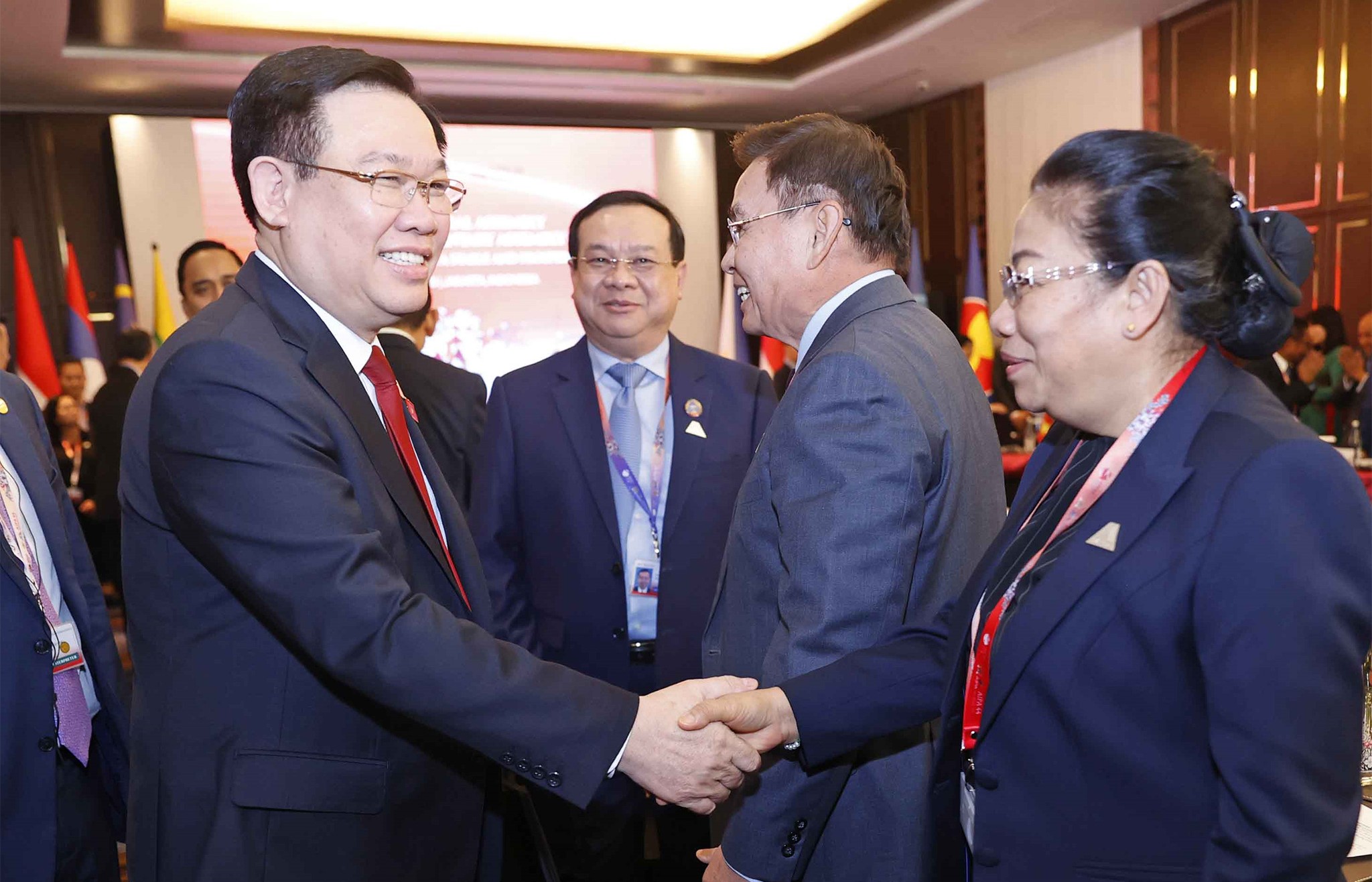 Chủ tịch Quốc hội Vương Đình Huệ dự phiên họp Ban Chấp hành Hội đồng Liên Nghị viện các quốc gia Đông Nam Á