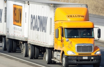 Công ty vận tải Mỹ nhận gói cứu trợ 700 triệu USD đã tuyên bố phá sản