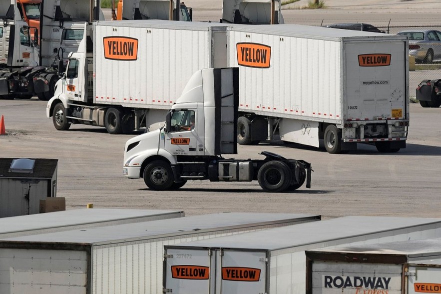 Công ty vận tải Mỹ nhận gói cứu trợ 700 triệu USD đã tuyên bố phá sản