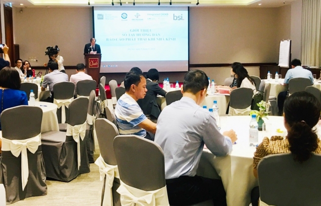 Ra mắt Sổ tay Hướng dẫn báo cáo phát thải khí nhà kính