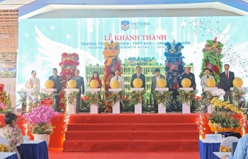 Trường Victoria School khánh thành, mở ra năm học đầu tiên với mô hình Happy school