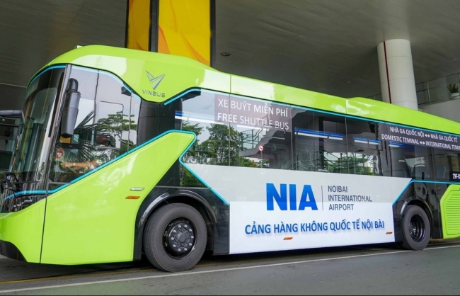 Mở tuyến xe buýt điện đến sân bay Nội Bài