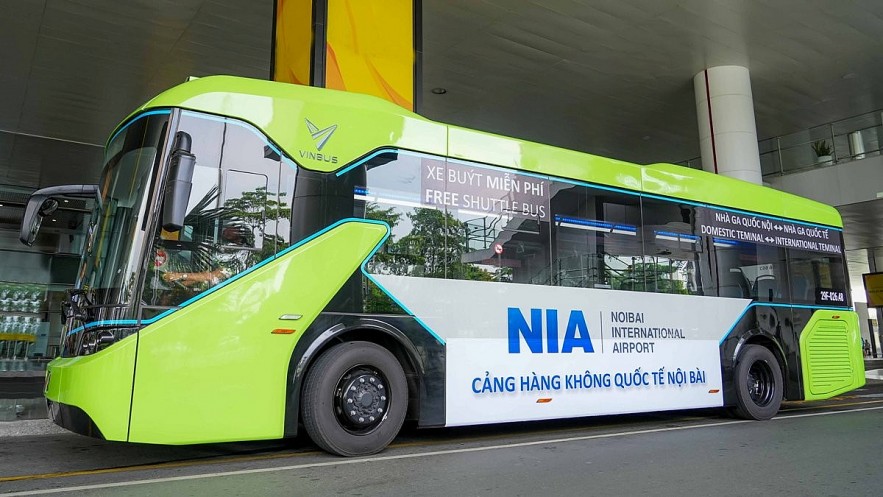 Mở tuyến xe buýt điện đến sân bay Nội Bài