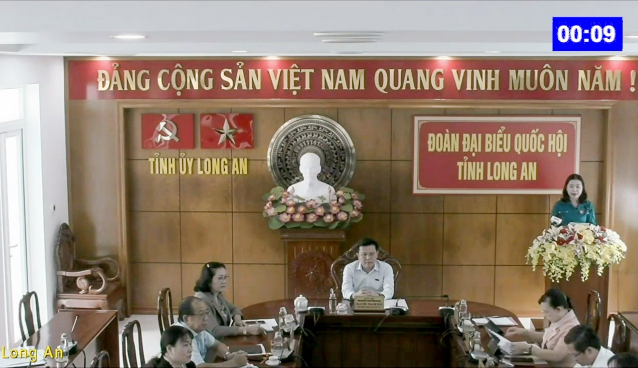 Xuất khẩu gạo: Bình tĩnh để làm ăn lâu dài