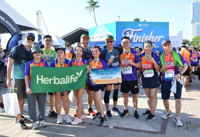 Herbalife Việt Nam là nhà tài trợ dinh dưỡng giải VnExpress Marathon Marvelous Nha Trang