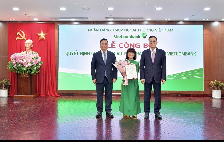 Vietcombank công bố các quyết định bổ nhiệm lãnh đạo tại trụ sở chính, chi nhánh