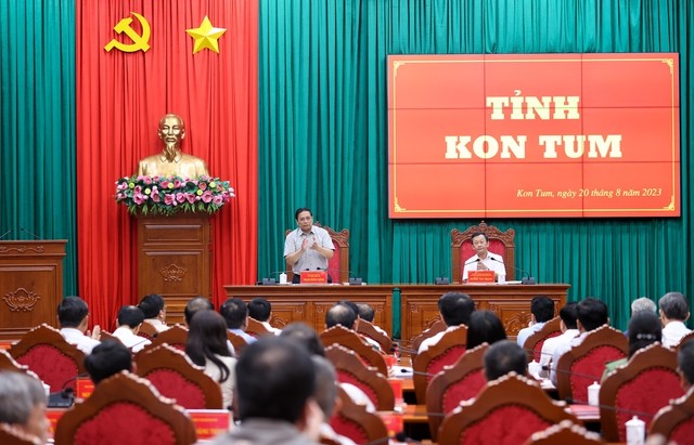 Thủ tướng: Phát triển Kon Tum nhanh, mạnh, toàn diện, bền vững hơn nữa