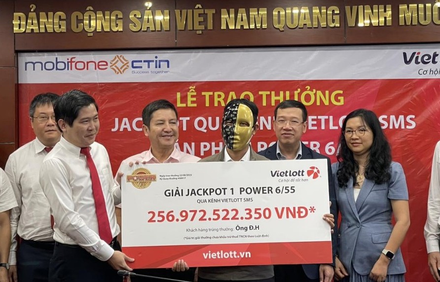 Vietlott trao giải Jackpot lớn thứ nhì lịch sử xổ số tại Việt Nam