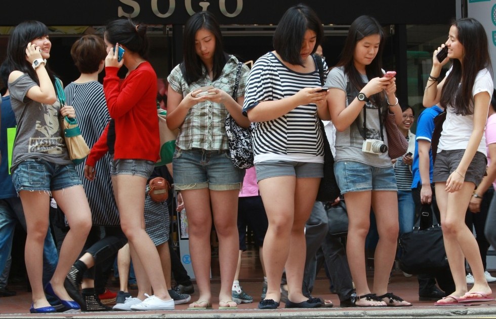 Người tiêu dùng trẻ Đông Nam Á ưa chuộng điện thoại tầm trung