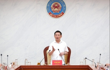 Minister Ho Duc Phoc: Strengthen inspection and urge businesses to prioritize debt repayment for investors