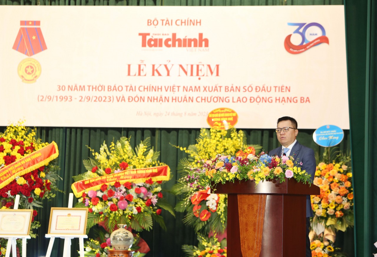Thời báo Tài chính Việt Nam sẽ chung sức, đồng lòng, tiếp tục gặt hái được nhiều thành công