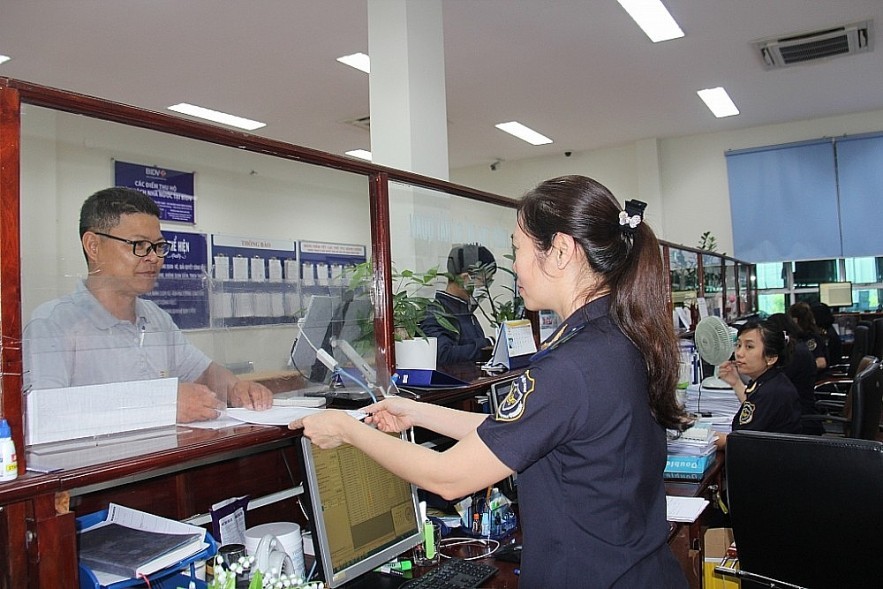 Kim ngạch bật tăng, thu ngân sách từ xuất nhập khẩu có dấu hiệu tích cực