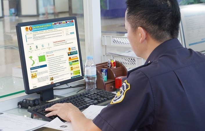 The Customs sector promotes the use of technology to meet new requirements